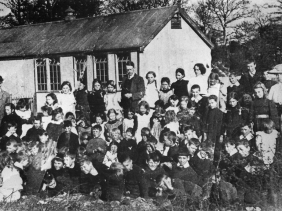An old image of the pupils at Tin School that existed between Maltby and Stainton.