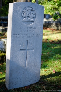 WW1 grave Private Arthur Groves 2335 Monmouthsire Regiment